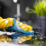 Trabajo para limpieza de casas vacías